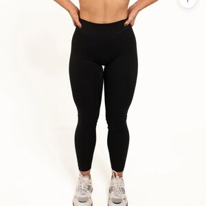 Sydney Adams x Liason Label Leggings